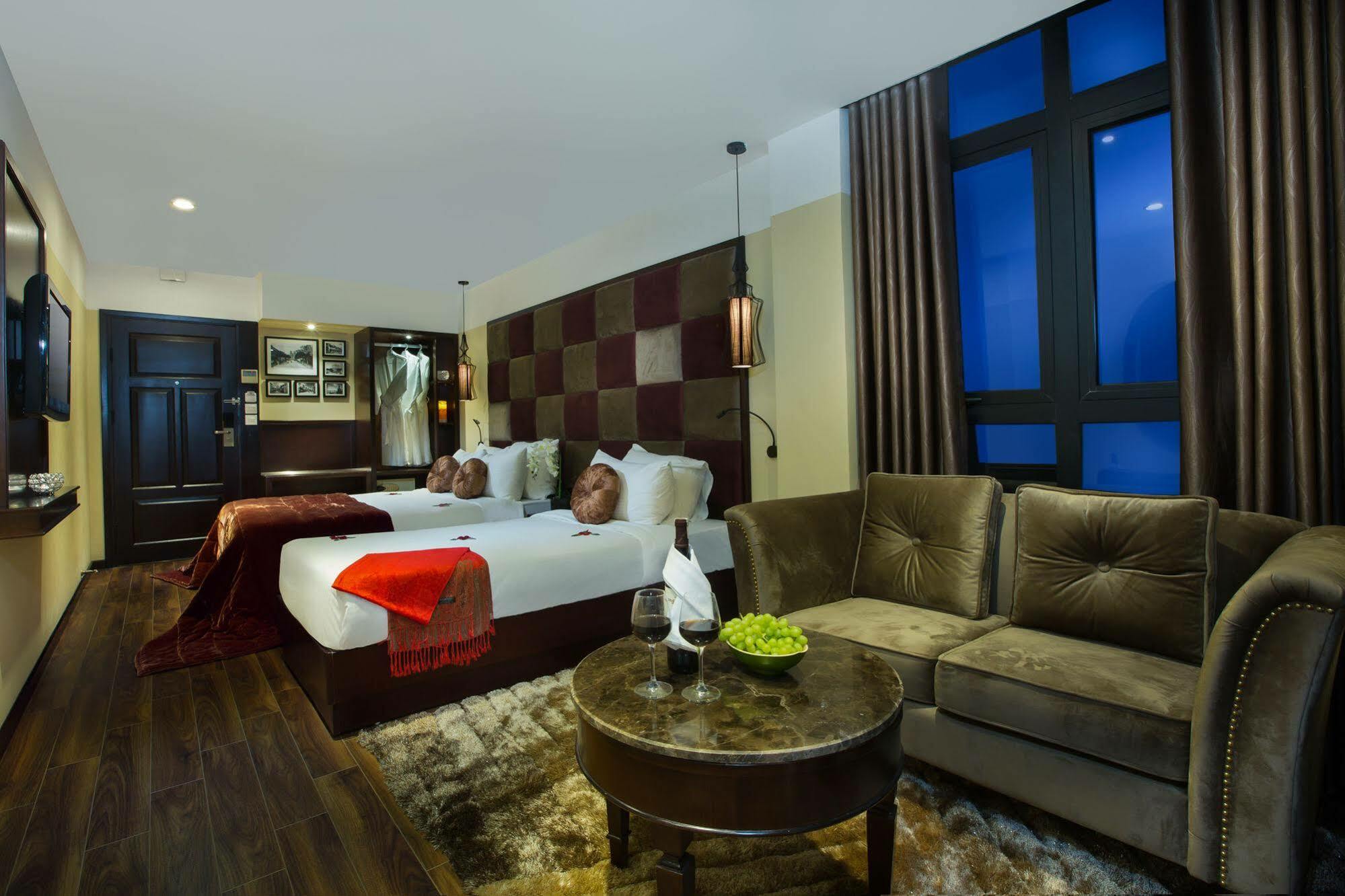 Ambassador Hanoi Hotel&Spa Buitenkant foto
